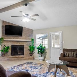 Cozy Retreat near DFW & Stadium/Game Room
