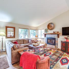 Walk to Ski Shuttle: Dtwn Frisco Gem w/ Fireplace!