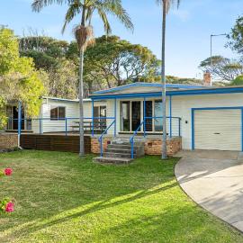 The Palms Mystery Bay