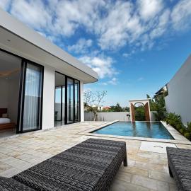Villa Damayu Canggu, hotel di Dalung