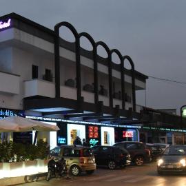 Business Hotel, hotell i Casoria