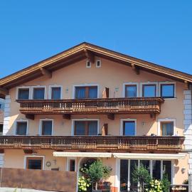Apart Andrea