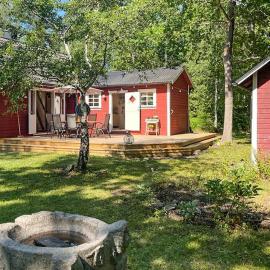 2 Bedroom Pet Friendly Home In Gotlands Tofta, hotel en Tofta
