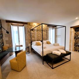 Rial Collection Luxury Suite