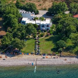 Archondissa Beach Aparthotel, hotel sa Therma