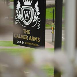 Four bedroom spacious property 'The Hideaway' at Calver Arms