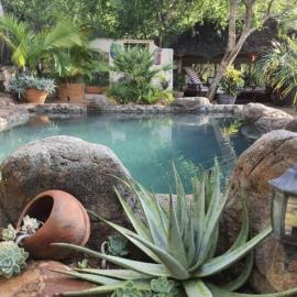 Canyon guest villa