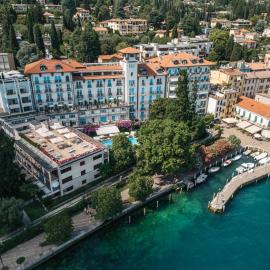 Hotel Savoy Palace, khách sạn ở Gardone Riviera