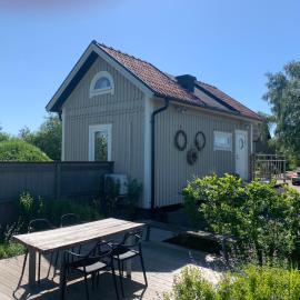 Station Bed and Kitchen Guesthouse, hotell sihtkohas Varberg