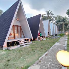 Krui Ocean Cottage BV, מלון בKrui