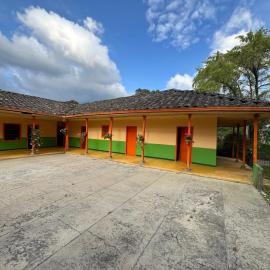 Casa de campo a 5 minutos from Sonsón, Hotel in Sonsón