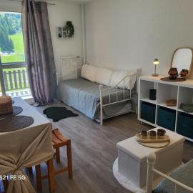 Logement parents CAMP BASKET SUPERDEVOLUY, hotel in Le Dévoluy