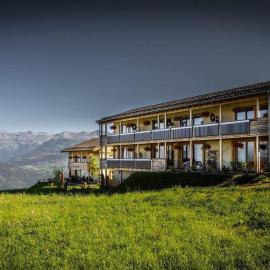 Nada Brahma Retreats，Dailley的飯店