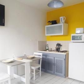 Studio Calme et frais 3pers 2 couchages au Coeur de Villefranche proche Lyon