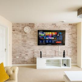 Rosengelyn Apartment