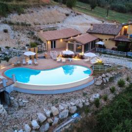 Agriturismo Pompagnano, hotelli kohteessa Pompagnano