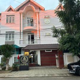 Hoàng Anh hotel, hotel Ðưc Trọng városában