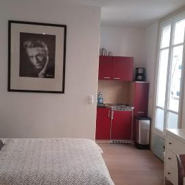 Très joli studio à 2 pas du Château de Vincennes, hotel en Vincennes