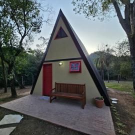 Chalé na Pousada Hortelã-Pimenta โรงแรมในอิชิราปินา