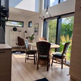 Uusi, ilmastoitu ja valoisa 4 hlö huoneisto omalla sisäänkäynnillä, hotel di Joensuu