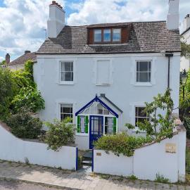 Devon, Sleeps 5, beaches, dog friendly, log burner