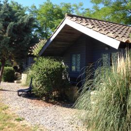 Chalet #15, 4 pers, Domaine De Ribiere, hotel en Grospierres