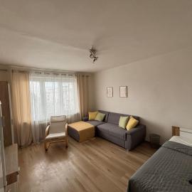 PA - Peaceful Parkside Apartment, hotel in Košické Kúpele