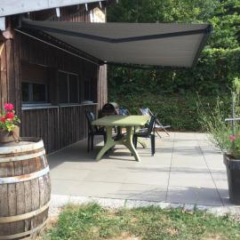 le loft de l'Atelier, hotel in Nans-sous-Sainte-Anne