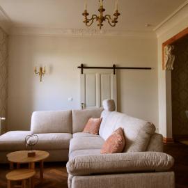 Ferienwohnung 2 im Gutshaus Mühlhof, hotel v destinácii Prenzlau