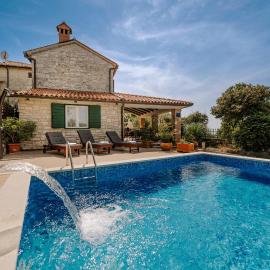 Villa Lilly