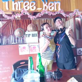 Three Ken Homestay & Cafe
