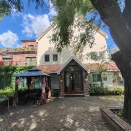 Viesnīca Single-family villa in Sun Island Scenic Area pilsētā Harbina