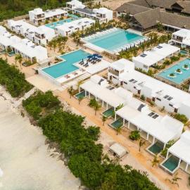 Legendary Zanzibar Beach Resort, хотел в Мичамви