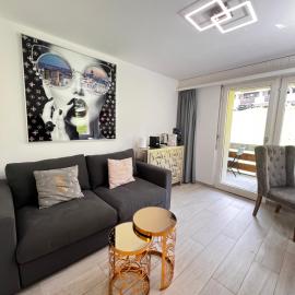 Sandrina - Studio lumineux et rénové, hôtel à Loèche-les-Bains