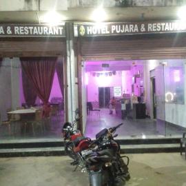 Pujara Hotel, hotell i Diggi