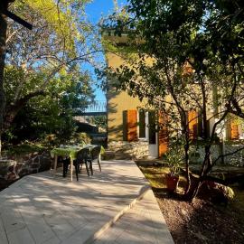 Valfò Lodge Le Mura、ラ・スペツィアのホテル