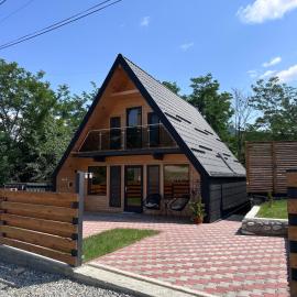 LKS A-frame, хотел в Corbi