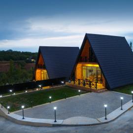 CalmAura, hotel sa Qusar