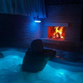 OSTIA ANTICA - LA CASA DI LAURA - Jacuzzi e relax, hotel in Ostia Antica