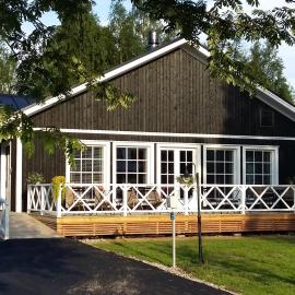 Hotelli HiljaHelena, hotel u gradu 'Kurikka'