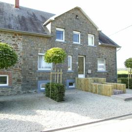 Holiday Home in Ardennes with Scenic Garden, hotel in Amblève