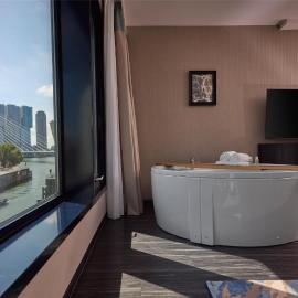 Haven Hotel Rotterdam, Curio Collection by Hilton, hotel v Rotterdamu
