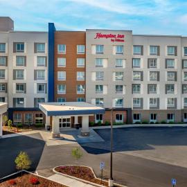 Hampton Inn By Hilton St Louis Airport, hotel u gradu 'Saint Louis'