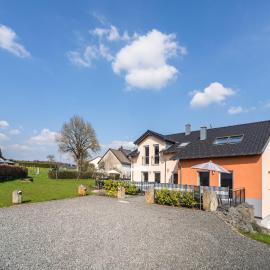 Dreamy Holiday Home in Ellscheid with Terrace, hotel Ellscheidben