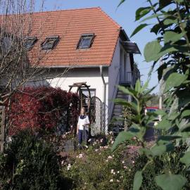 Apartment in Luckaitztal-Gossda with parking space, hotel i Zwietow
