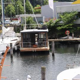 Houseboat Leni, Flensburg, hotel v destinaci Flensburg