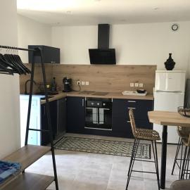 Charmant studio Vias village