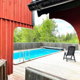 5 person holiday home in ULRIKA, hotel u gradu Rimforsa