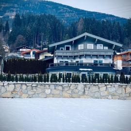 Apartment in Neukirchen near Ski Lift