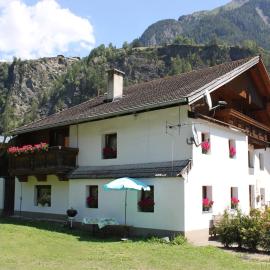 Farmhouse in Ötztal near Ski Areas